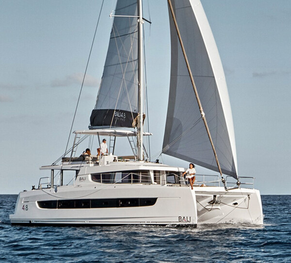 Bali 4.8 Luna 2