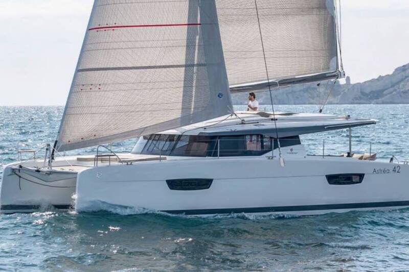 Fountaine Pajot Astrea 42 Satellite