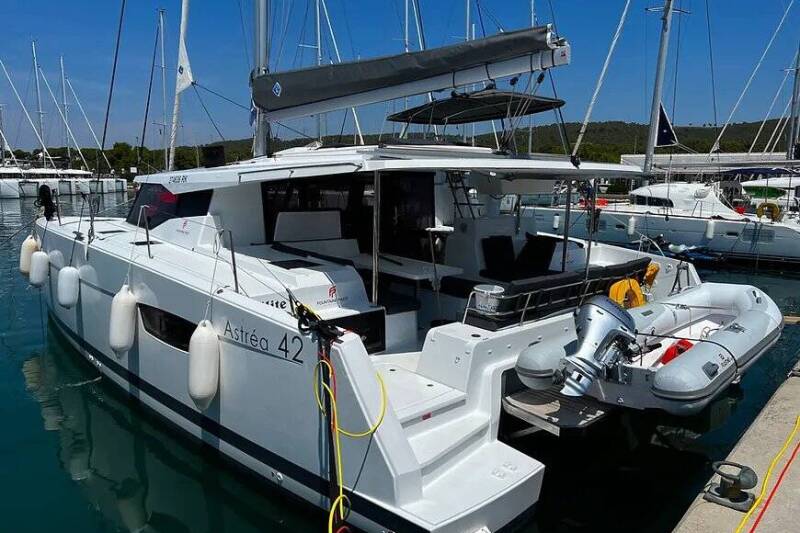 Fountaine Pajot Astrea 42 Jami