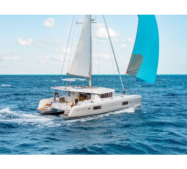 Lagoon 42 Amici