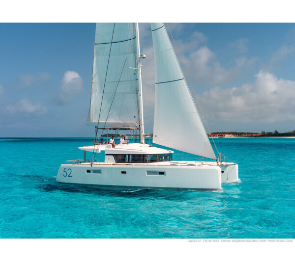 Lagoon 52 F Madinina