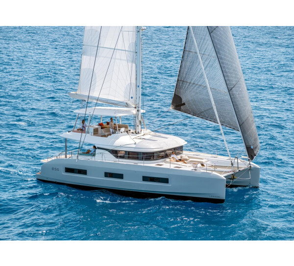 Lagoon 55 TriWing Carida