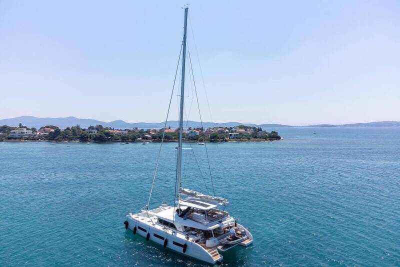 Lagoon Sixty 5 Seaductive Orca