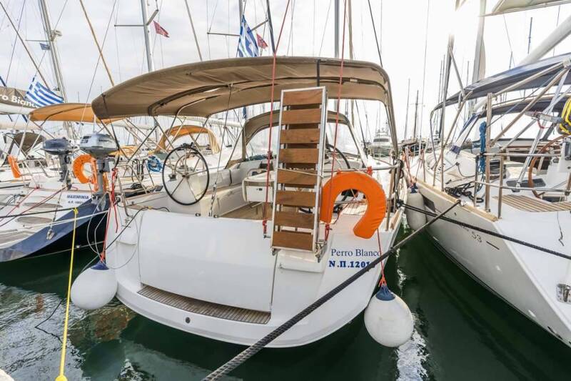 Sun Odyssey 519 Perro Blanco